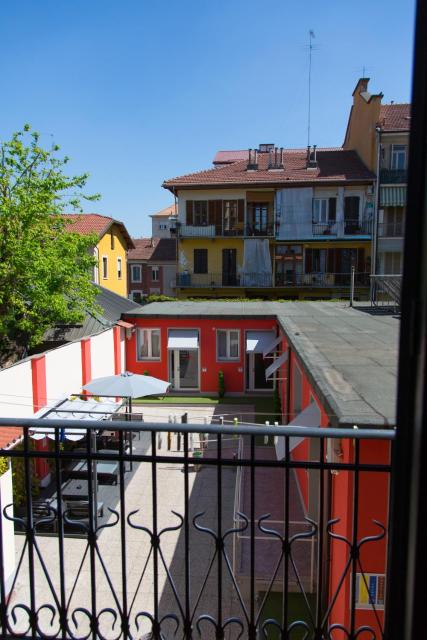 Guest House Turin Metro Young