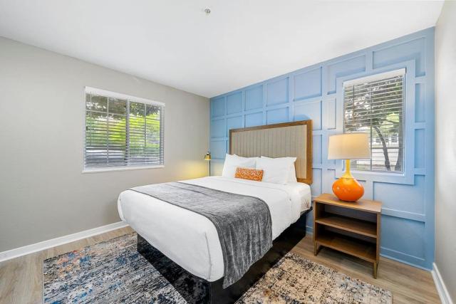 Newly Renovated Atlanta Condo Prime Buckhead Atl