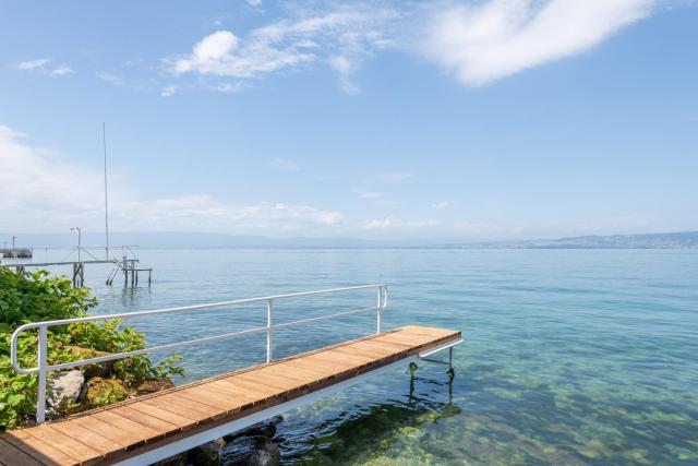 Villa Les Sources - Les pieds dans l'eau