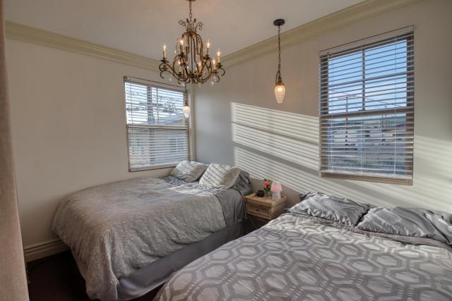 Luxury 2 bed 1 bath