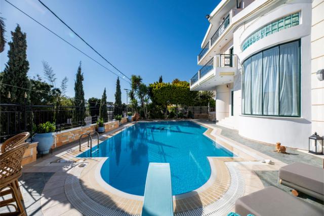 Vouliagmeni Athenian Riviera Villa