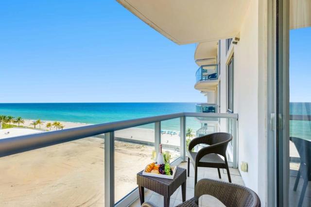 Beachfront Resort Pool Ocean View Balcony Gym
