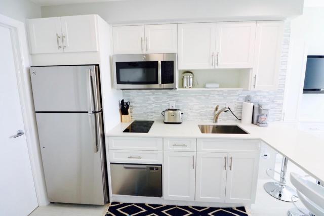 Connecting Rooms-Coconut Grove 21st Floor Parking Included