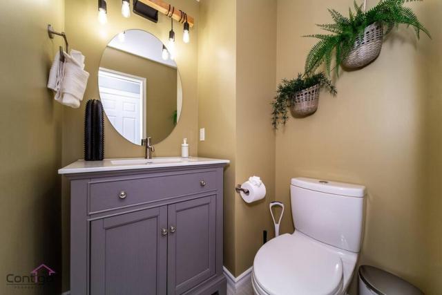 Stylish Euro Vibes Home, Small Gym, AC, Yard, Office