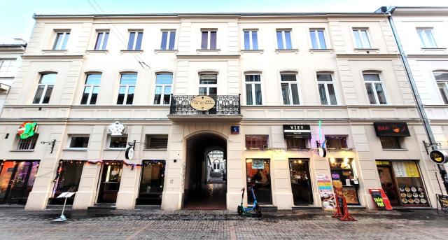 Chmielna 5 Rooms & Apartments
