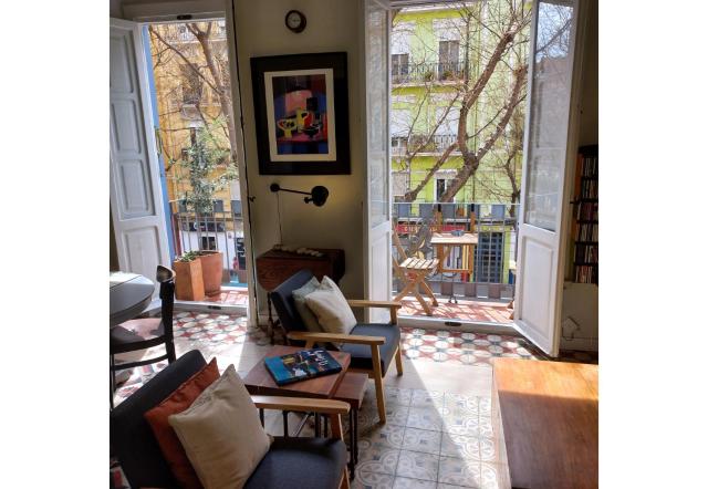Classic City Apartment