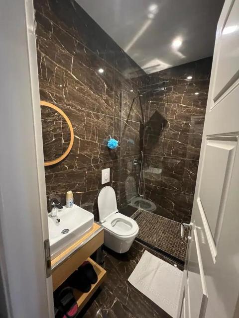 Urban Room 3