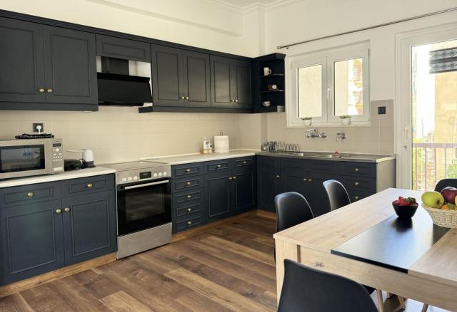Navaro Apartments