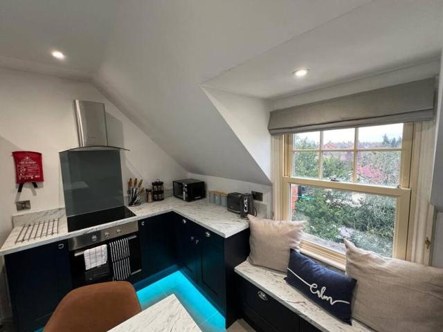 Stylish Loft Apartment with Parking in Melton Mowbray