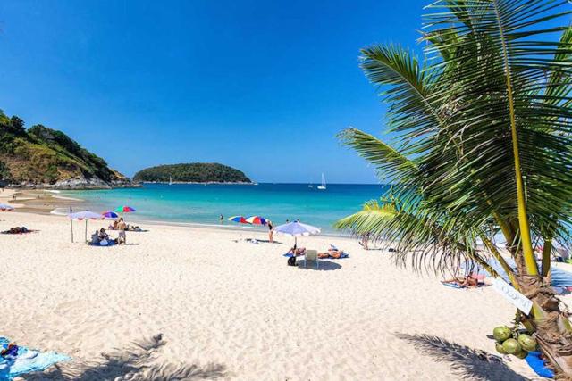 Pool Access Utopia Loft, just 10 min from Nai Harn Beach, UTL A116