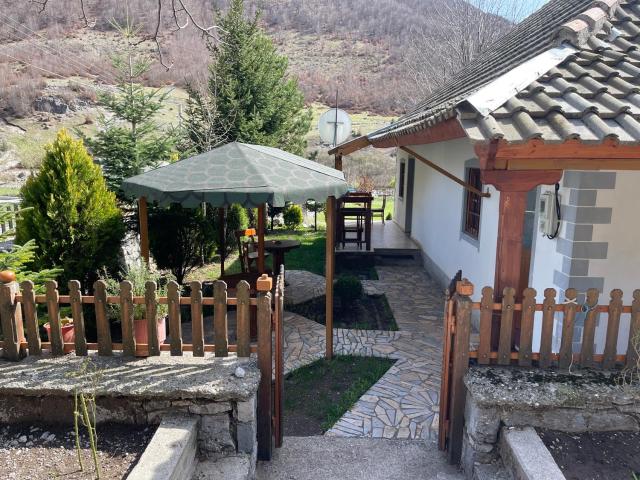 Paja Guesthouse - Camping