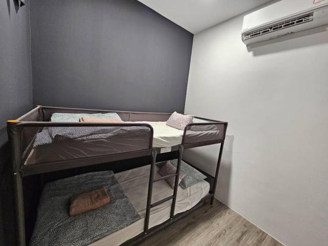 Kuching Podium Opposite Mall 3BR free parking with Pool A1