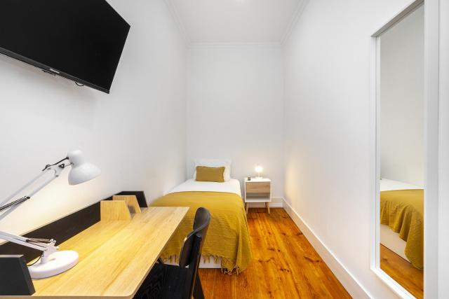 WHome Modern Nomad Hub Stylish Spaces for Remote Living