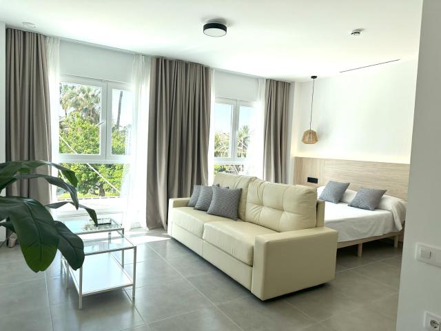 Almar 52 Suites