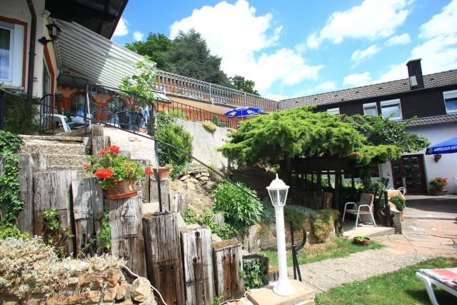 Pension Weinberg mit Landhaus Nizza