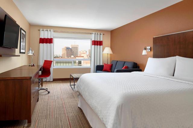 Four Points by Sheraton Regina