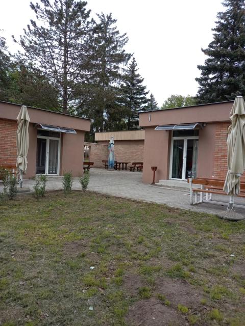 Öreg-tó Youth Hostel