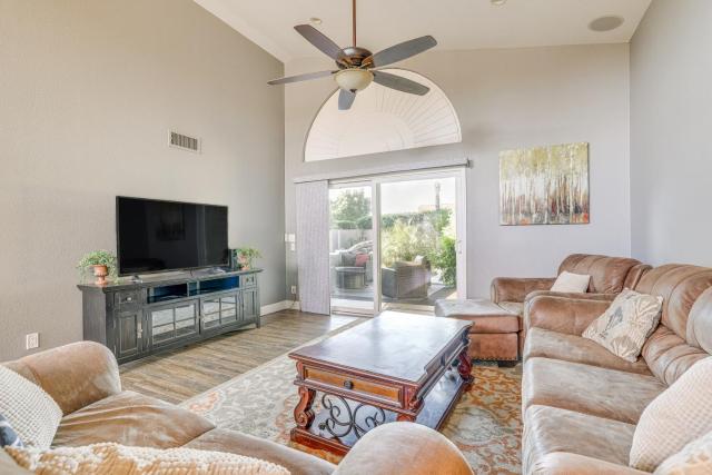 Heated Pool & Patio: Tempe Retreat Near Hiking!