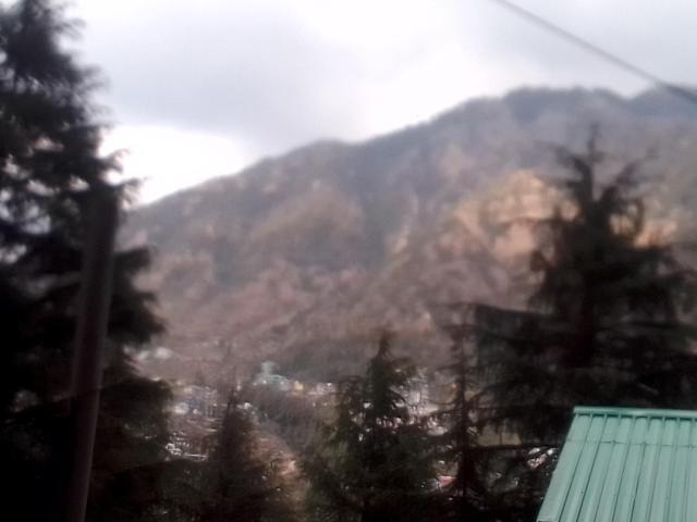 Himalayan Triund Trekking and Waterfalls View Hostel
