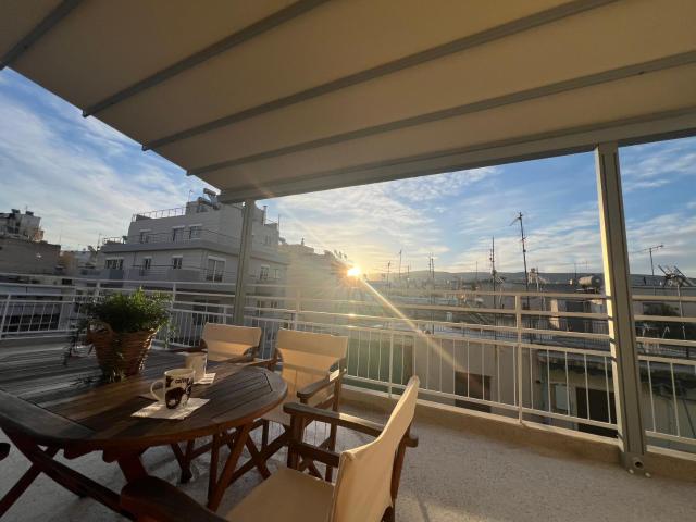 Cozy apartment with big veranda near Athens centre and metro tram