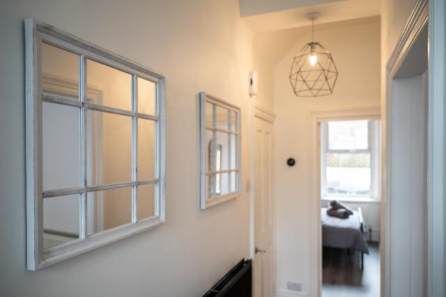 Whitley Haven, Luxury Seaside Apartment
