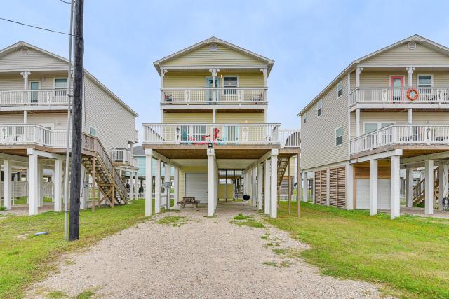 Serene Surfside Beach Retreat w/ Ocean Views!