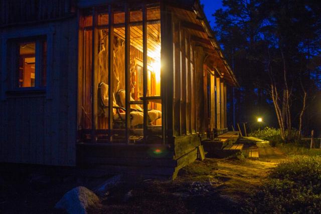 Private Island VESI - The White Blue Wilderness Lodge