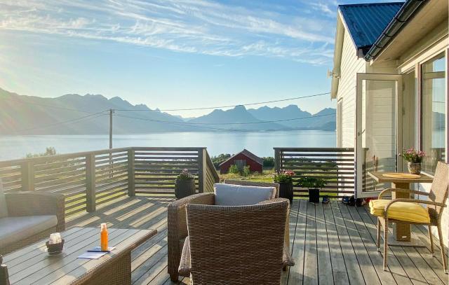 Beautiful Home In Stokmarknes