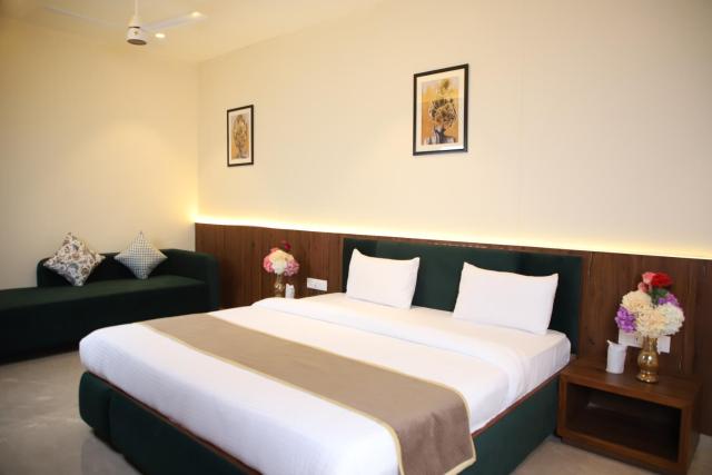 Pink Villa Boutique Hotel