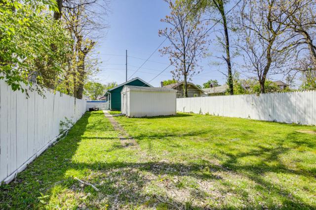 1925 Bungalow-Style Home ~ 2 Mi to Downtown Indy!