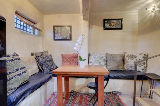 Adobe Studio: 2 Blocks to Dtwn Santa Fe Plaza!
