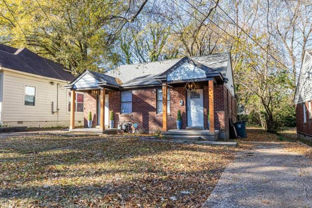 Retro 1BR for 4 with King Bed near Zoo and Liberty Bowl