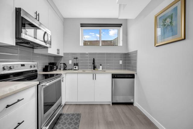 Modern & Spacious Guest Suite