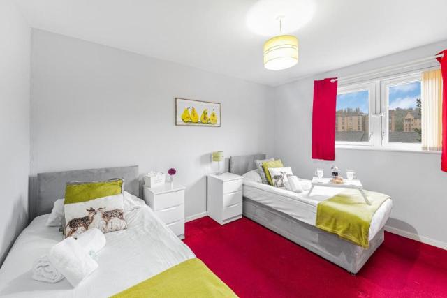 PREMIER - Maryhill Apartment