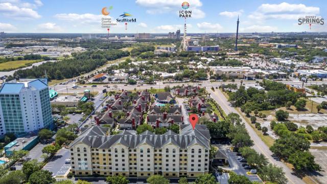 Pool view apartment near Epic Universe and Universal Studios