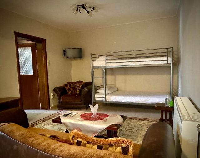 Sakis Meteora Home