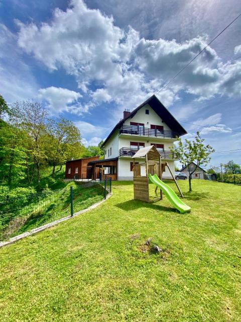 Holiday Home Maklen Gorski kotar with sauna and jacuzzi