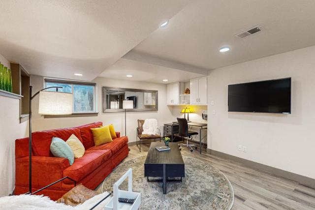 Easy Commuting! Renovated Greeley Apartment