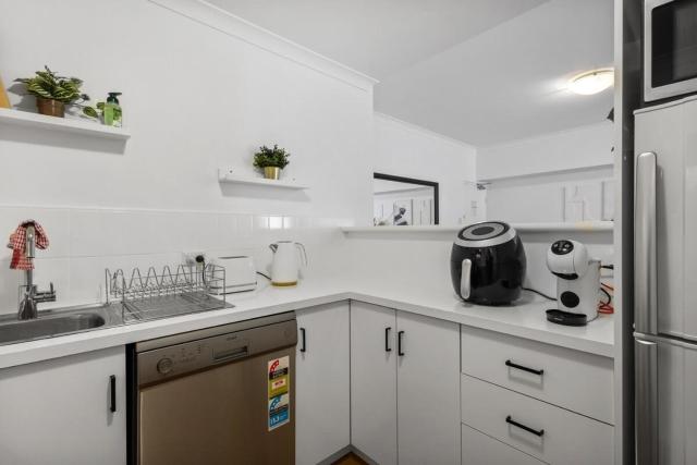 Family Apartment close to Perth City