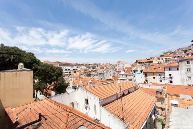 Mouraria I, Eco-duplex, French Balcony & Smart Check-in