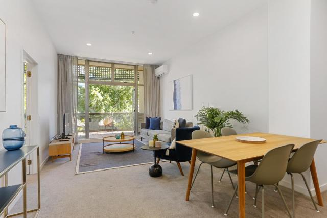Hobson Quay Apartments by Urban Rest