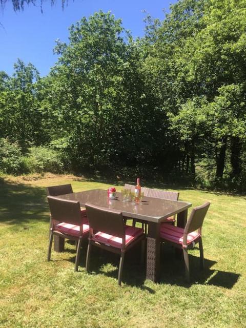 Brittany France 2 Beds Free Wi-Fi - Parking & Garden