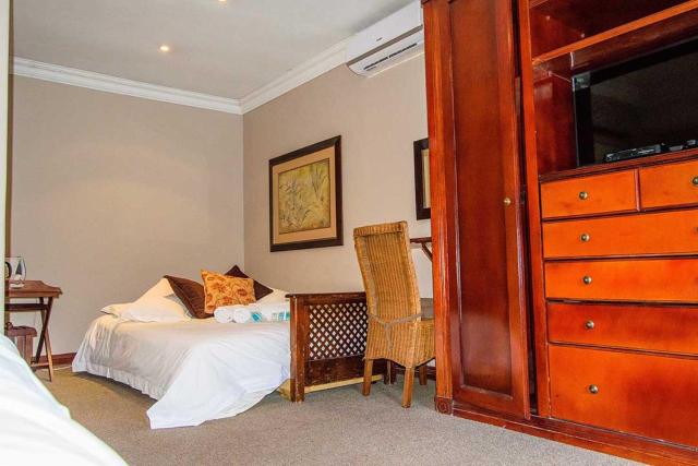 RIETONDALE LODGE