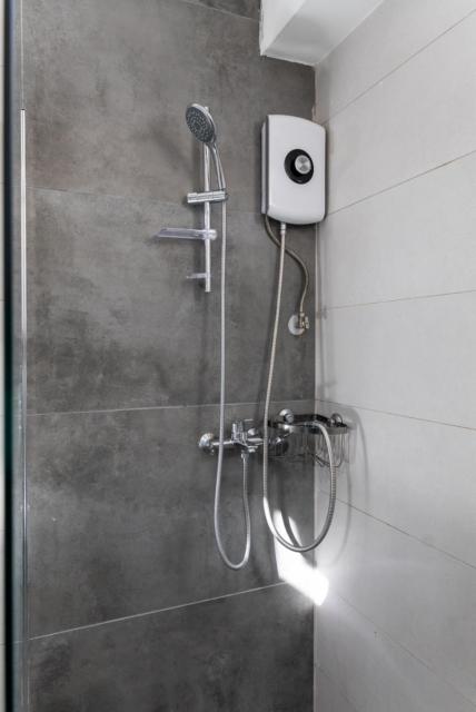 Exclusive ladadika apartment 3