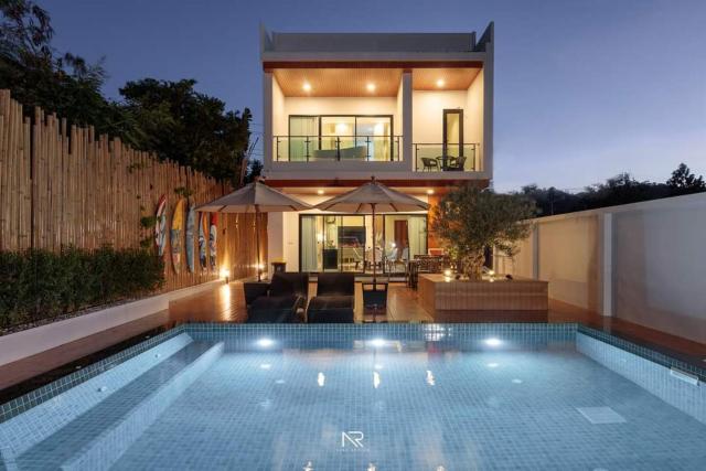 Touchwarin kohyor pool villa ธัชวารินเกาะยอพูลวิลล่า