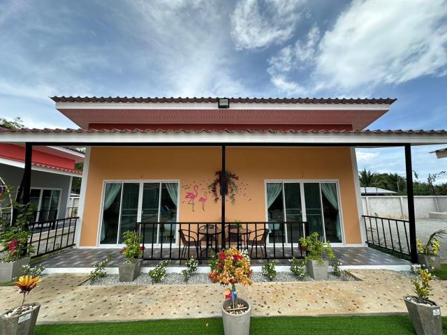 พัชรี รีสอร์ท ภูเก็ต Patcharee Resort Phuket