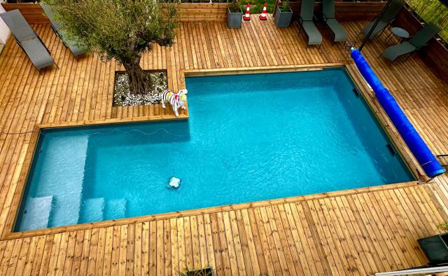 Lincontournable - Jaccuzi-Piscine-Sauna-Hammam