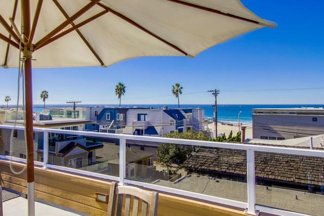 Massive Beach Home with Ocean View & Amazing Rooftop