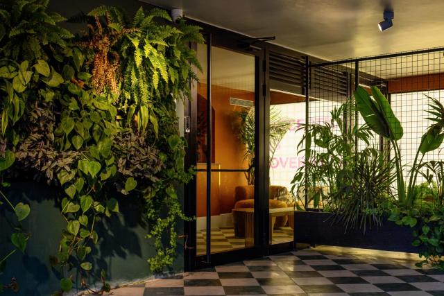 Savanna - by Loginn Tel-Avivian hotels