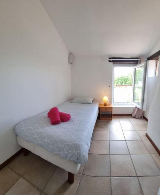 Maison dans un endroit paisible